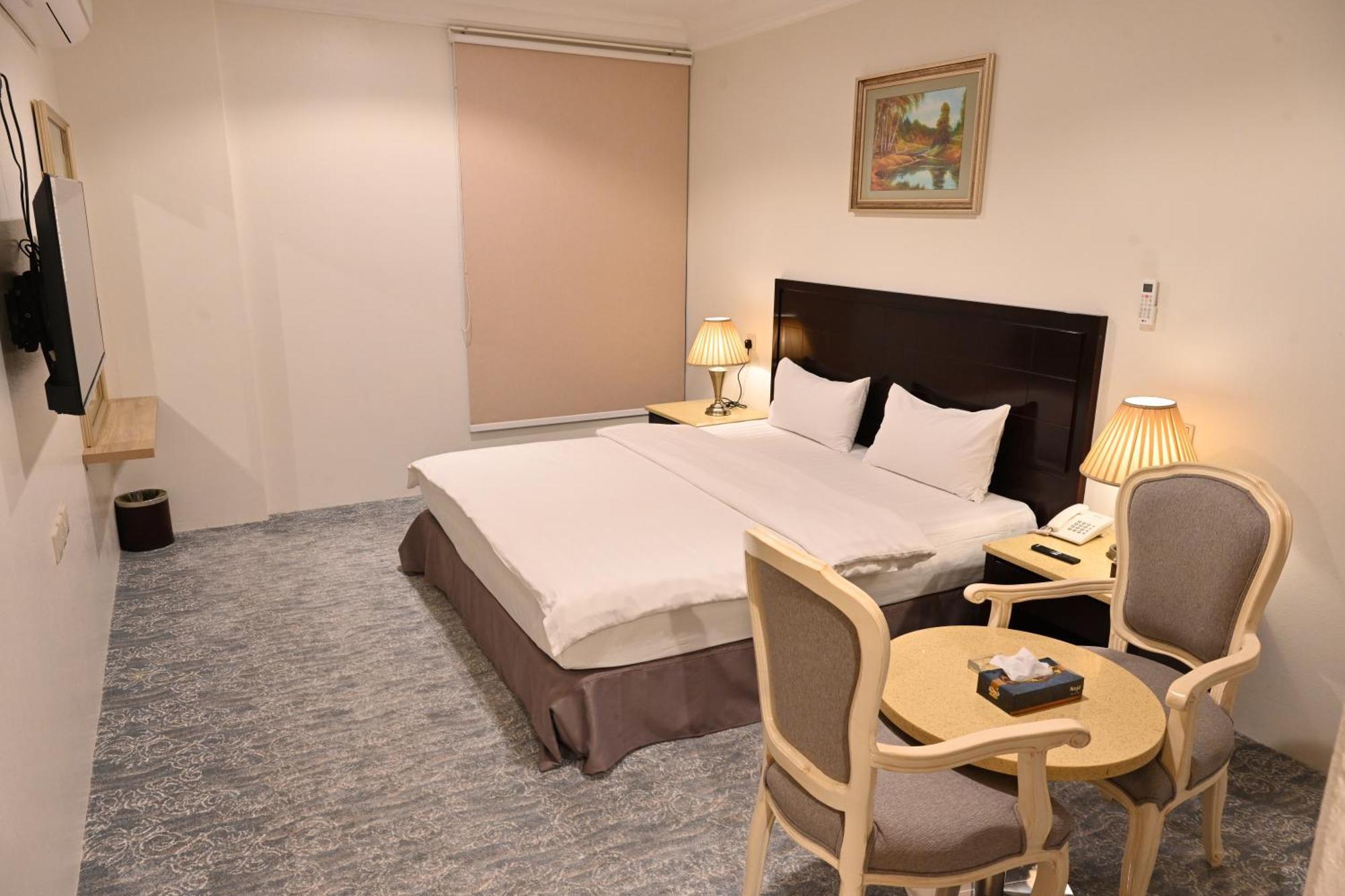 Al Furat Madayin Hotel Рияд Стая снимка