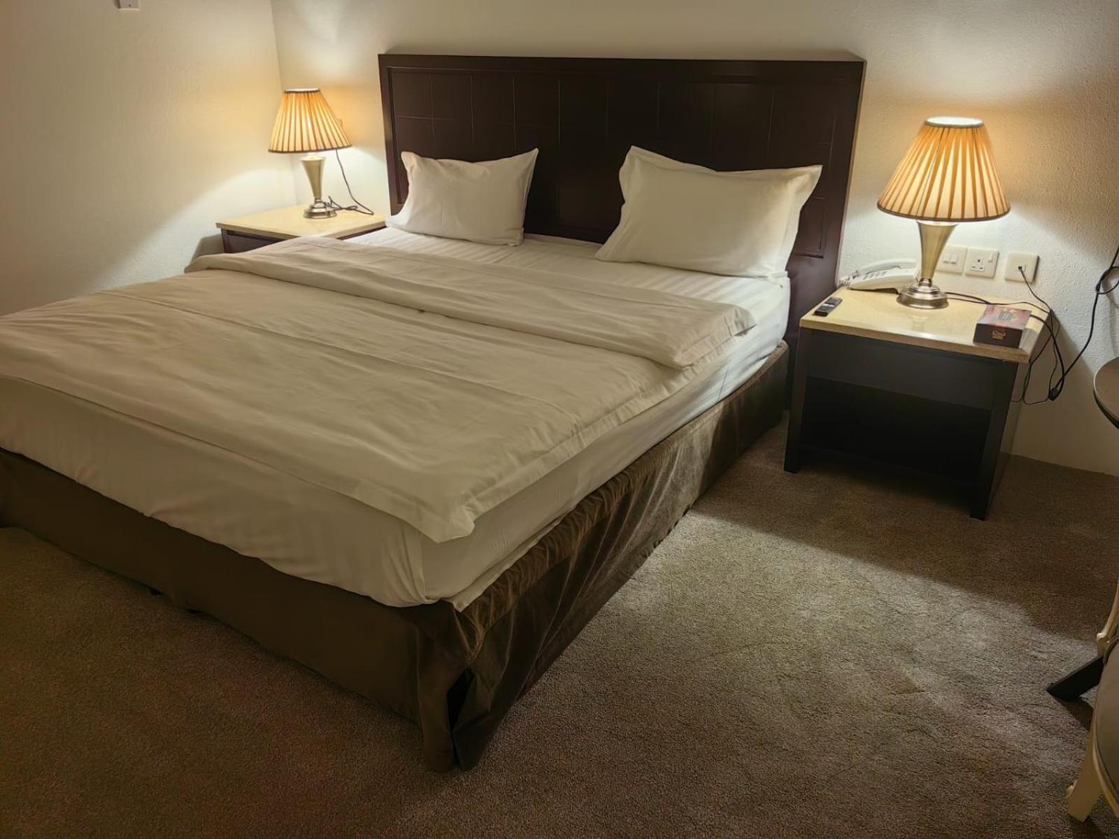 Al Furat Madayin Hotel Рияд Екстериор снимка