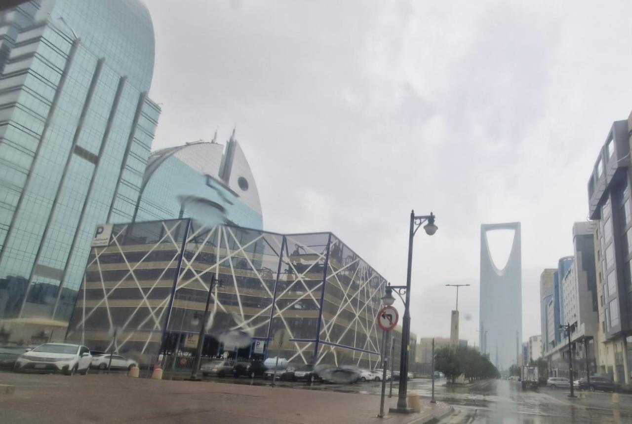 Al Furat Madayin Hotel Рияд Екстериор снимка